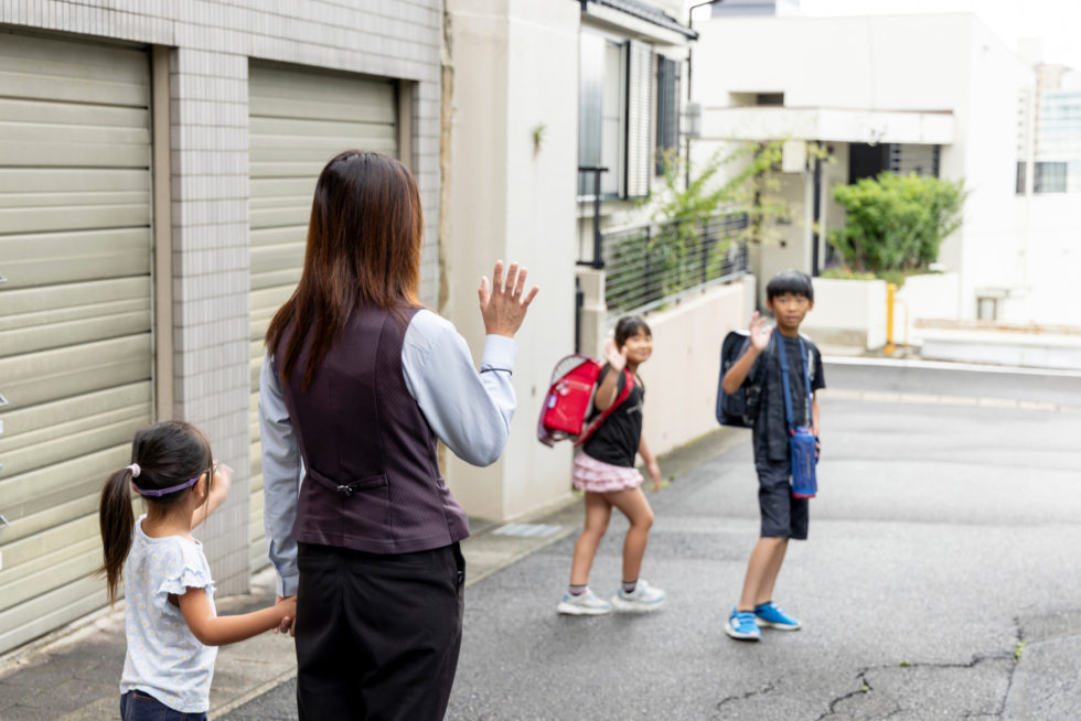 7:20|小学生の見送り|タクシー乗務員募集｜瀬戸市、尾張旭市、日進市、愛知郡東郷町 